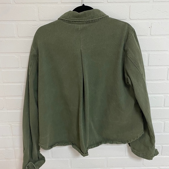 Short jacket - Picture 4 of 4